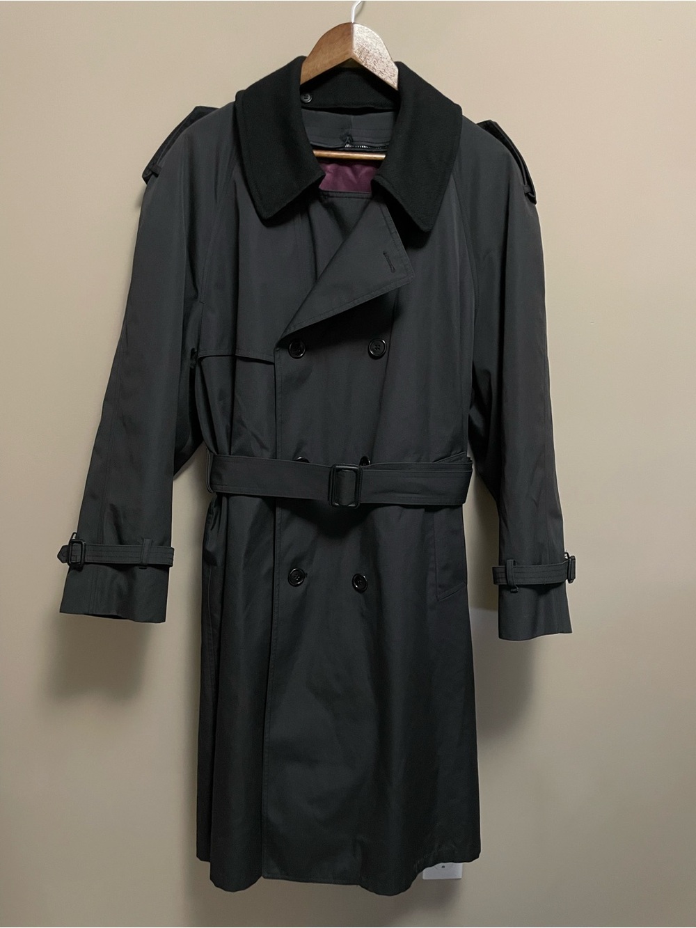 London Fog Men's Double-Breasted Black Wool Lines Trench Coat 42 S/C